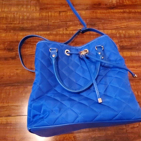Tommy Hilfiger Bags Tommy Hilfiger Quilted Bag Poshmark